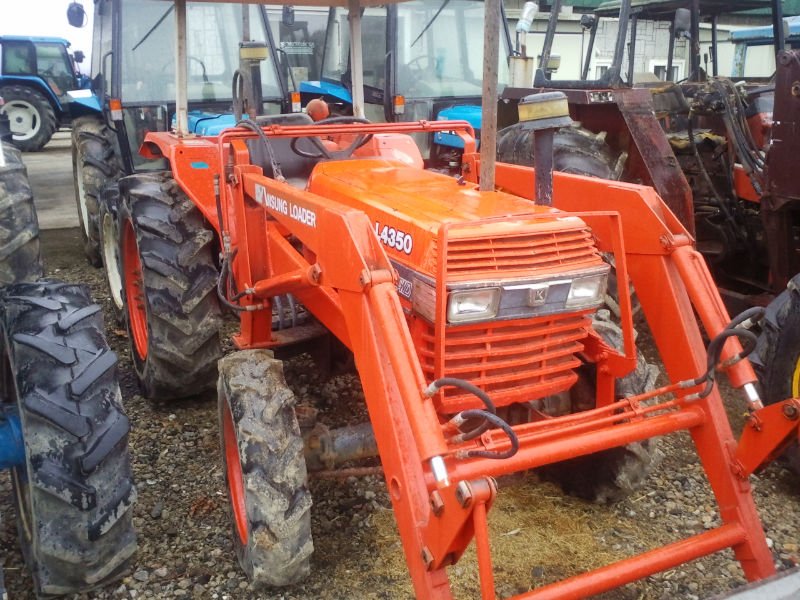 Kubota L4350 USZCZELKA GŁOWICY
